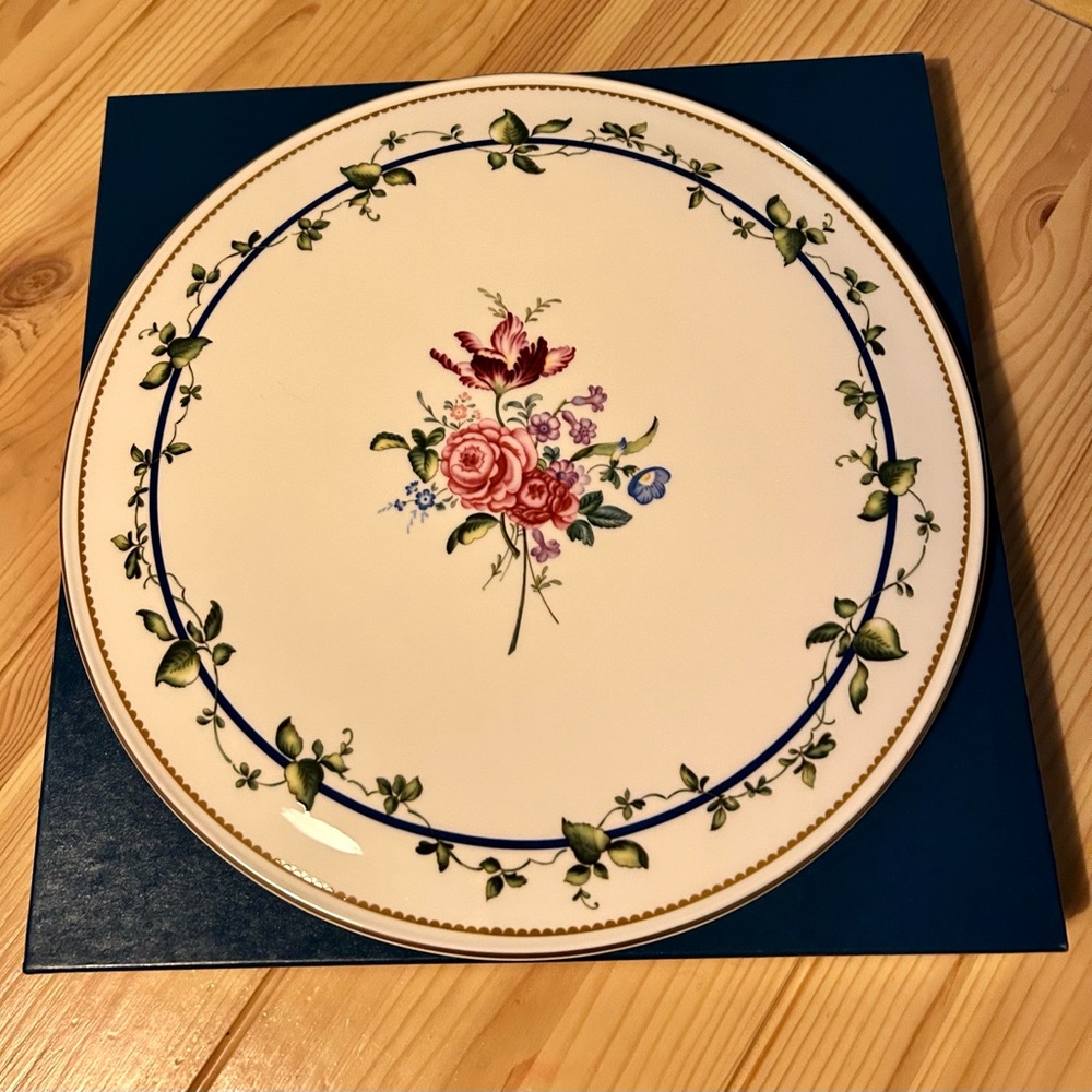 Royal Worcester 3 Piece Cheese/Cake Set